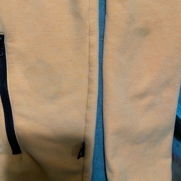 Pink hoodies bundle - Picture 3 of 5